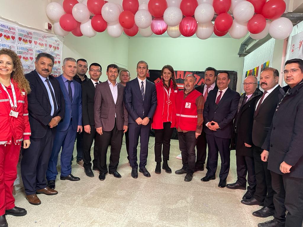 Kaymakam Sn. Mehmet AKSU, ilçemizde düzenlenen Kan Bağışı Kampanyası programına katıldı.